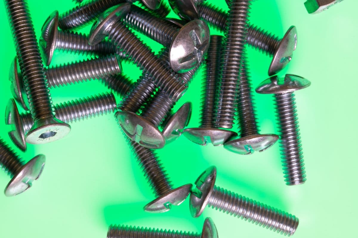Button Head Screws